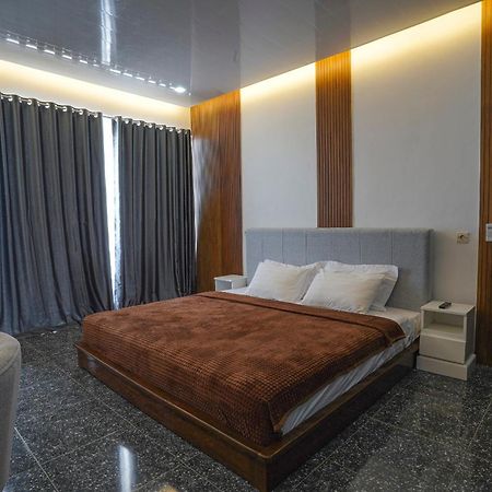 Azana Essence Villa Tabitha Lombok Bumbang Buitenkant foto
