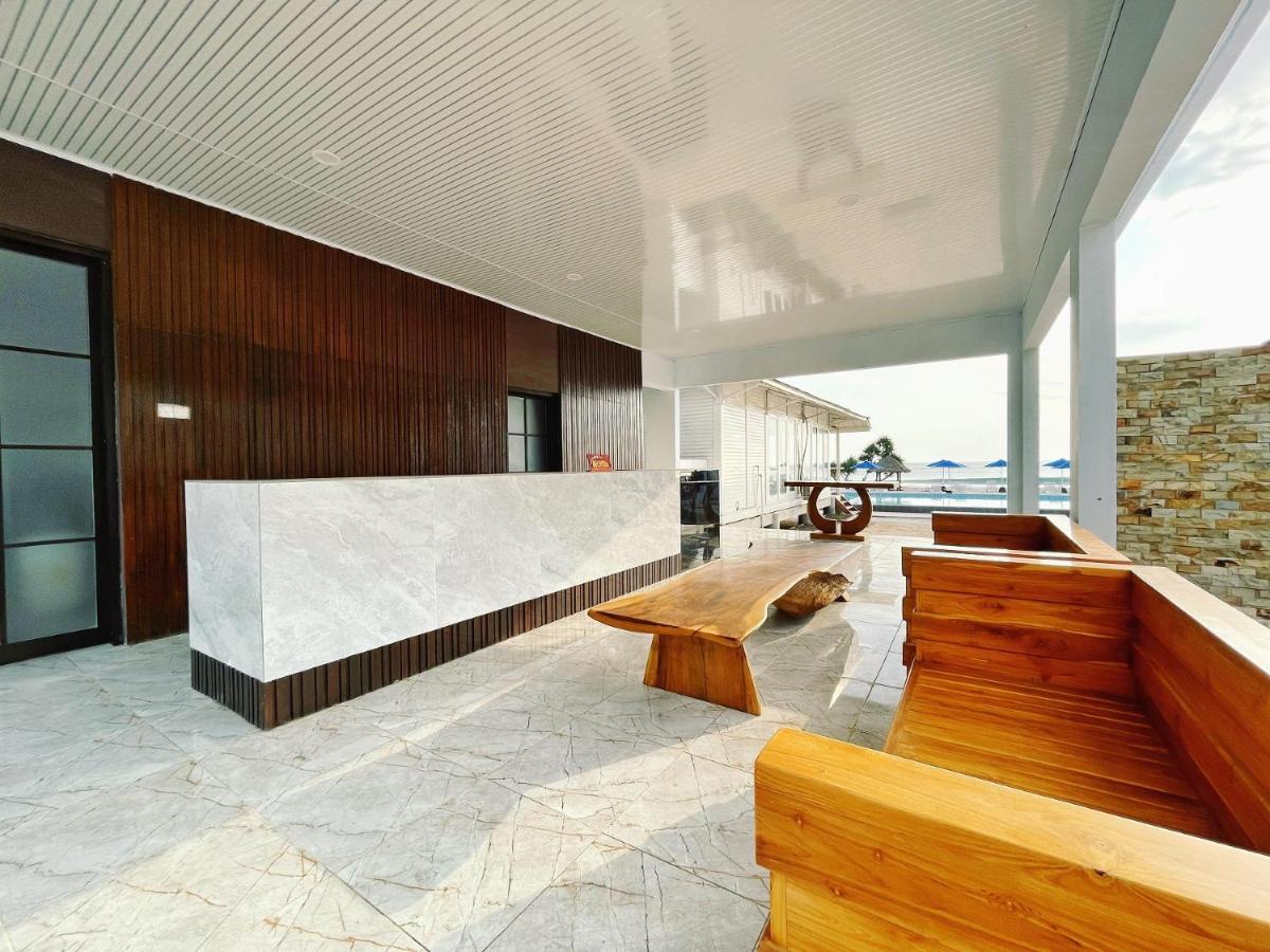 Azana Essence Villa Tabitha Lombok Bumbang Buitenkant foto